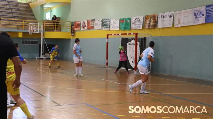 somoscomarca_viana_futbolsala_vianariñofemenino_ruavaldeorras1173