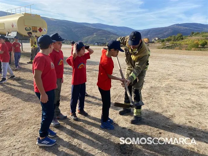 somoscomarca_vilanova_helicopteros_ceipoteropedraioviloira (21)