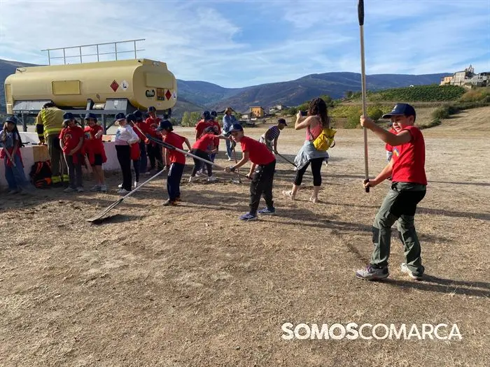 somoscomarca_vilanova_helicopteros_ceipoteropedraioviloira (23)