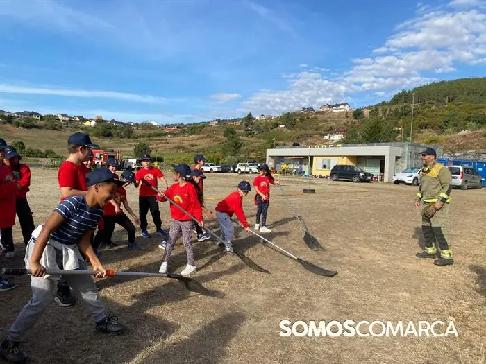 somoscomarca_vilanova_helicopteros_ceipoteropedraioviloira (28)
