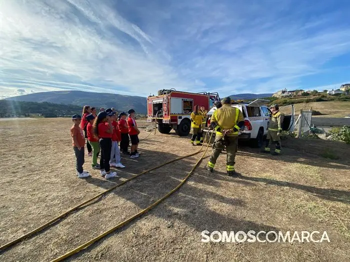 somoscomarca_vilanova_helicopteros_ceipoteropedraioviloira (36)