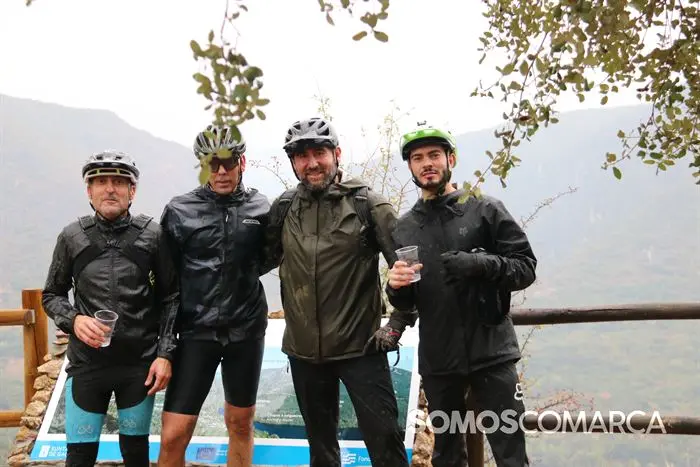 somoscomarca_covas_bttrutadelvinodevaldeorras_habituallamiento (7)