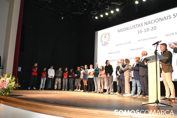 somoscomarca_20251024_obarco_teatrolauroolmo_galadeporteclubadas (7)