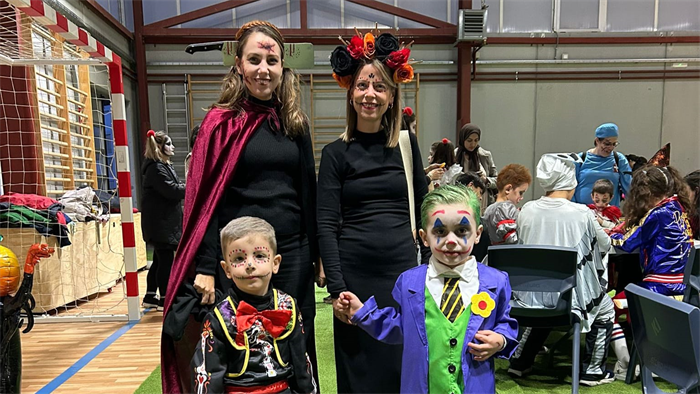 somoscomarca_20251031_obarco_juliogurriaran_fiestahalloween (9)