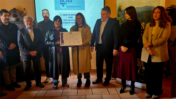 somoscomarca_20251106_obarco_pazodocastro_distinciones_xeodestinotrevinca-manzaneda (9)