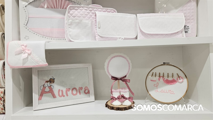 somoscomarca_20251114_obarco_tiendacharolopez_inauguracion_lodemaria (2)