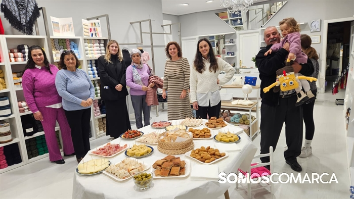 somoscomarca_20251114_obarco_tiendacharolopez_inauguracion_lodemaria (16)