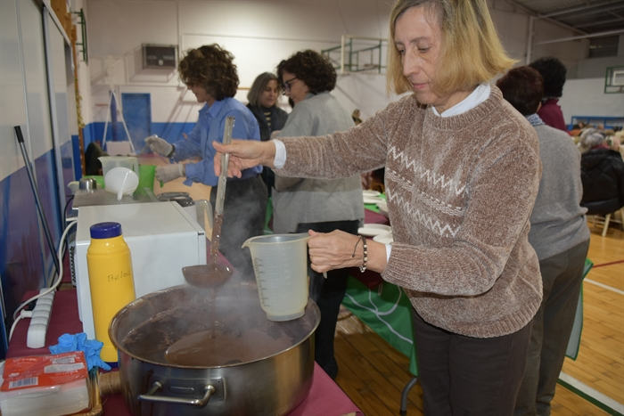 somoscomarca_20251129_obarco_pebllonvello_chocolatadacancer (18)