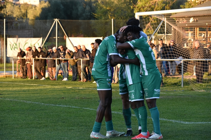 somoscomarca_20251130_vilamartin_obañadoiro_futbol_cdcorgomopurisima (9)