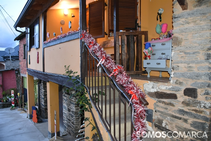 somoscomarca_20251207_obarco_fervenza_decoracionnavidad (15)