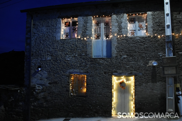 somoscomarca_20251207_obarco_fervenza_decoracionnavidad (50)