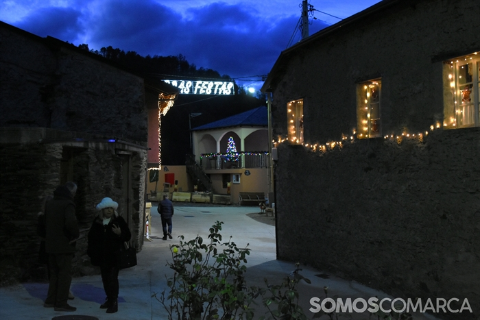 somoscomarca_20251207_obarco_fervenza_decoracionnavidad (51)
