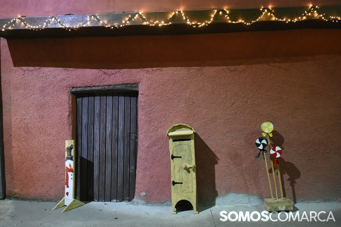 somoscomarca_20251207_obarco_fervenza_decoracionnavidad (56)