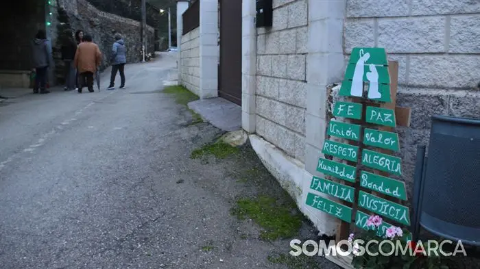 somoscomarca_ocastelo_navidad2025_decoracion_luces711