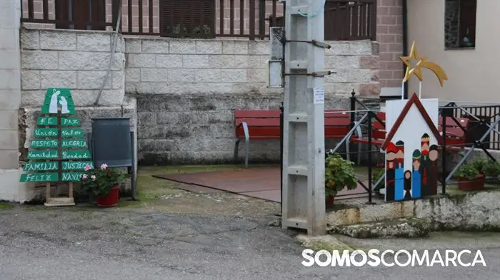 somoscomarca_ocastelo_navidad2025_decoracion_luces721