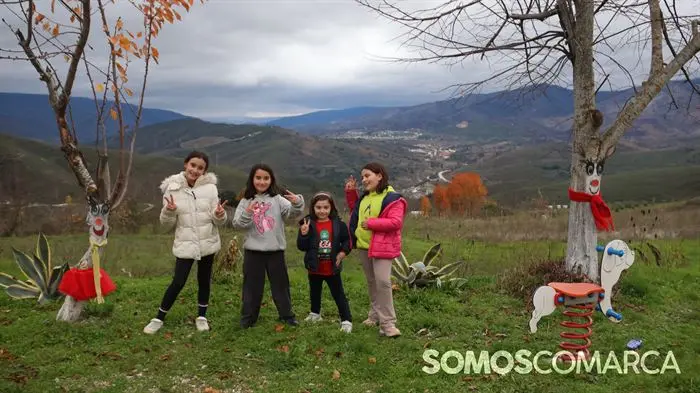 somoscomarca_ocastelo_navidad2025_decoracion_luces732