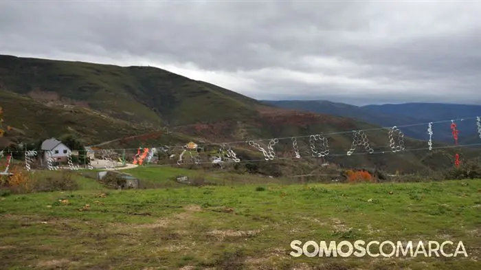 somoscomarca_ocastelo_navidad2025_decoracion_luces738