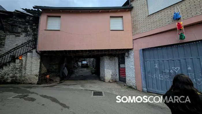 somoscomarca_ocastelo_navidad2025_decoracion_luces753