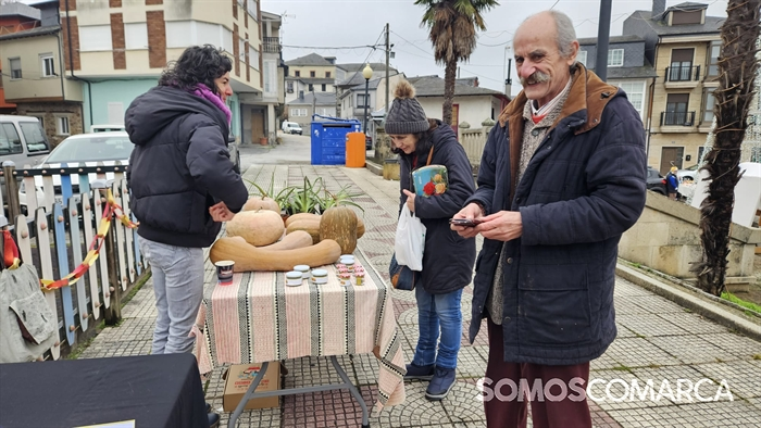 somoscomarca_20251224_vilamartin_mercadonavidad (18)