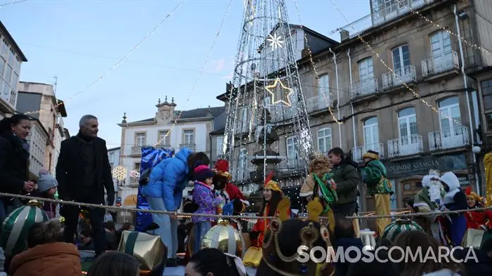 somoscomarca_vianadoboloreyesmagos_cabalgata (14)