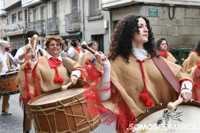 somoscomarca_20260208_apobradetrives_entroido_desfilefolions_oslabregos (2)