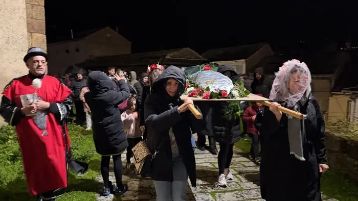 somoscomaca_aruavella_enterrodasardi&ntilde;a (9)