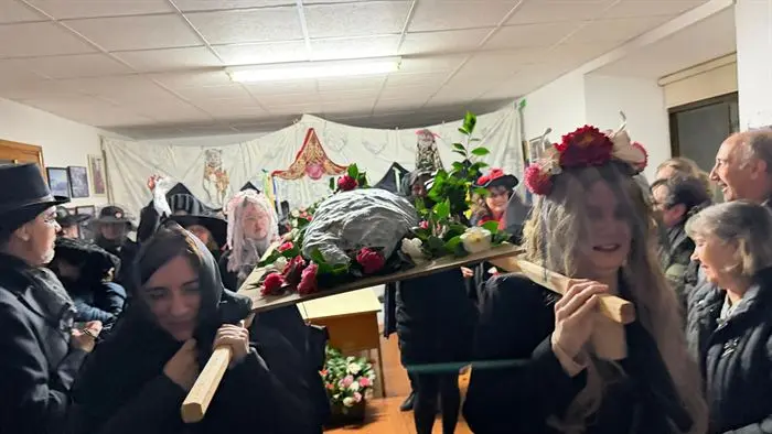 somoscomaca_aruavella_enterrodasardi&ntilde;a (10)