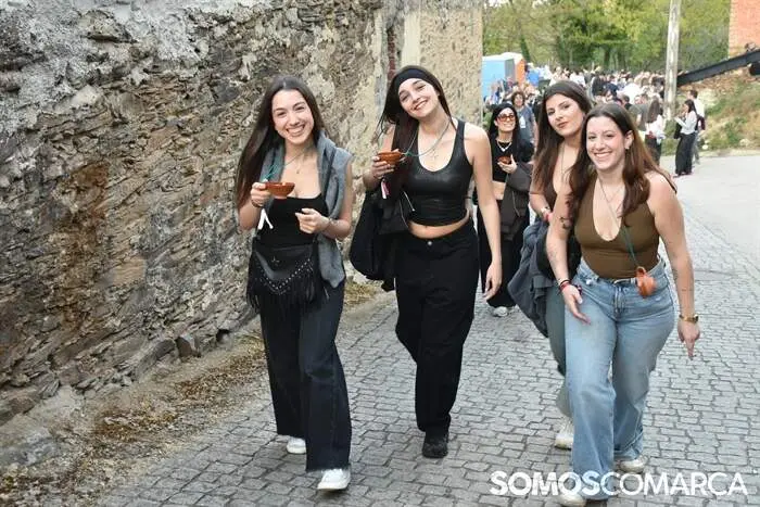 somoscomarca_20260404_larouco_seadur_rutadascovasseadur (11)