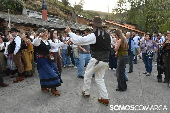 somoscomarca_20260404_larouco_seadur_rutadascovasseadur (18)