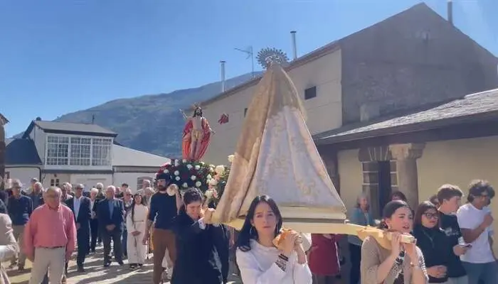 somoscomarca_procesiondelsantoencuentro (7)