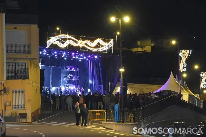 somoscomarca_20260411_sobradelo_fiestas_conciertomocedades (12)