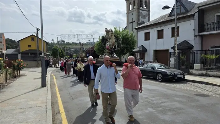 somoscomarca_20260423_villamartin_fiestas_sanjorge_procesionsanjorge (4)
