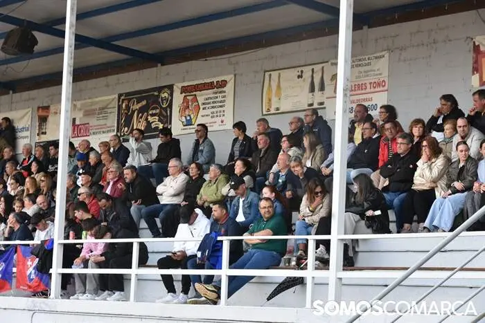 somoscomarca_20260503_obarco_calabagueiros_futbol_cdbarcosomozas (8)