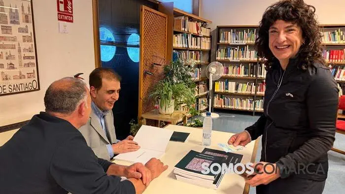 somoscomarca_arua_biblioteca_presentacionlibrolitoalva672