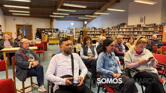 somoscomarca_arua_biblioteca_presentacionlibrolitoalva685