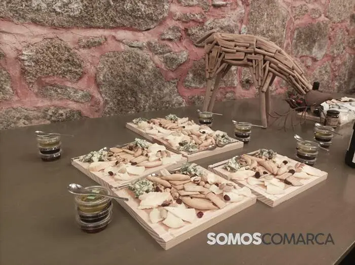 somoscomarca_rutadelvino&uml;primaveraportasabertas_queixos