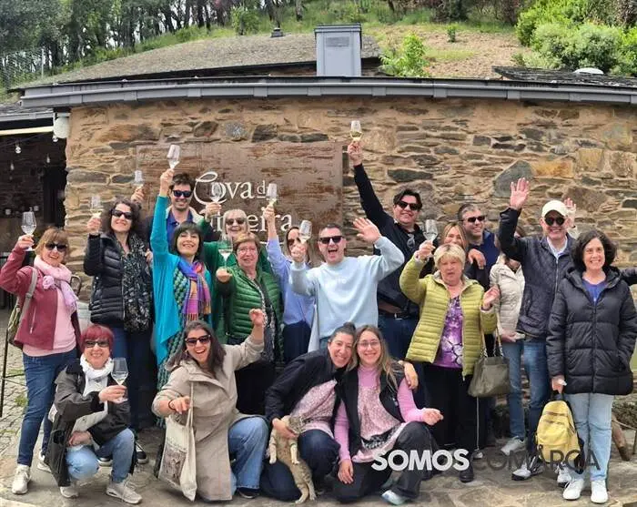 somoscomarca_rutadelvino&uml;primaveraportasabertas_covadaxabreira
