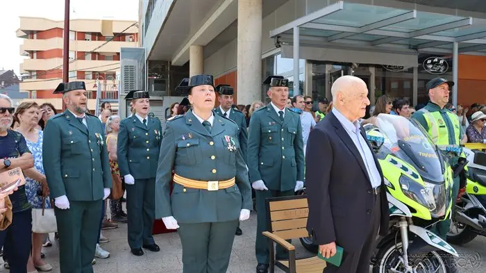somoscomarca_20260527_obarco_182aniversario_guardiacivil_desfile (23)