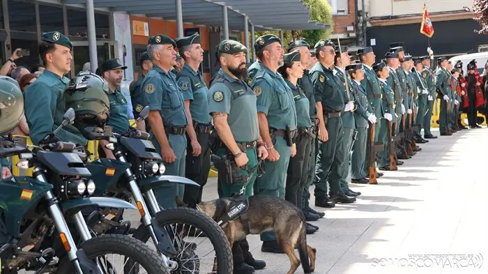 somoscomarca_20260527_obarco_182aniversario_guardiacivil_desfile (24)