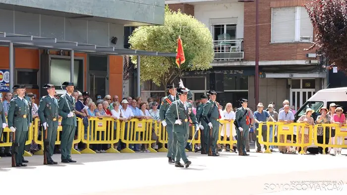 somoscomarca_20260527_obarco_182aniversario_guardiacivil_desfile (28)