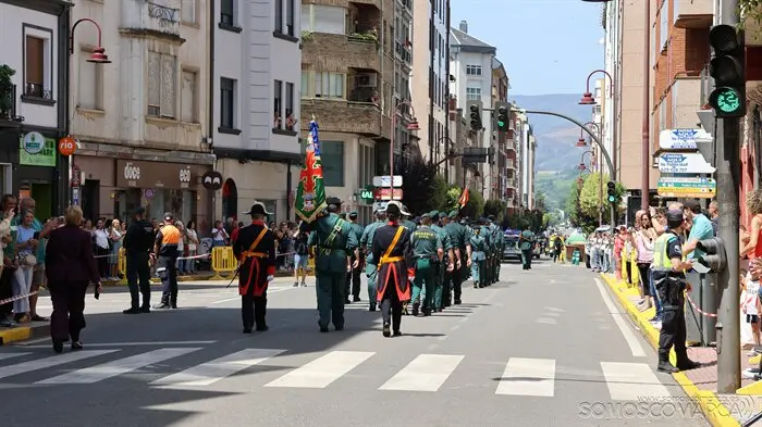 somoscomarca_20260527_obarco_182aniversario_guardiacivil_desfile (36)
