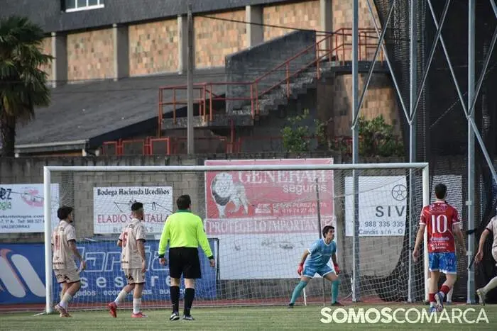 somoscomarca_20260604_calabagueiros_partidobenefico_cruzroja_cdbarco_cdcorgomo (16)