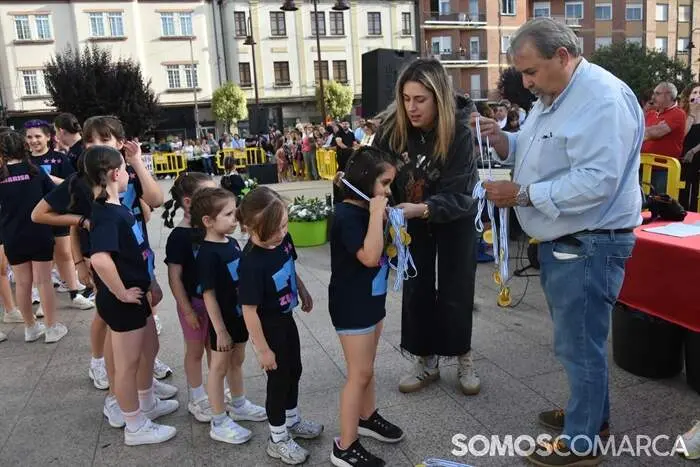 somoscomarca_20260605_obarco_escuelasdeportivas_gimnasiaritmiza_zumba (20)