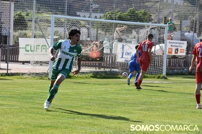 somoscomarca_20260606_vilamartin_oba&ntilde;adorio_futbol_cdcorgomoplayoff (16)
