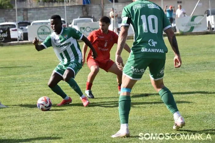 somoscomarca_20260606_vilamartin_oba&ntilde;adorio_futbol_cdcorgomoplayoff (23)