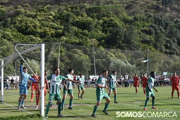 somoscomarca_20260606_vilamartin_oba&ntilde;adorio_futbol_cdcorgomoplayoff (35)