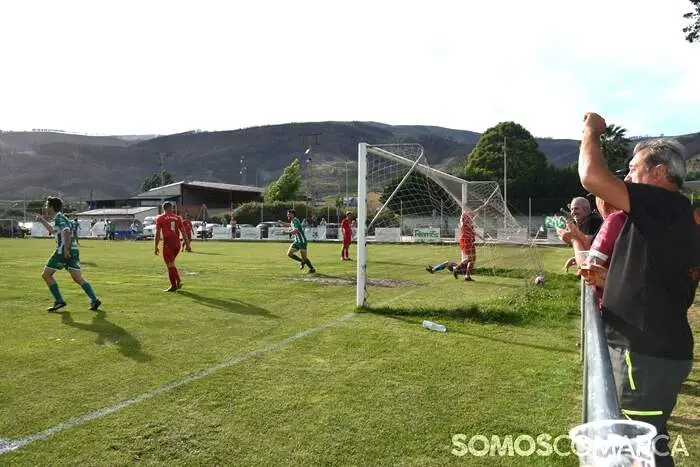 somoscomarca_20260606_vilamartin_oba&ntilde;adorio_futbol_cdcorgomoplayoff (37)