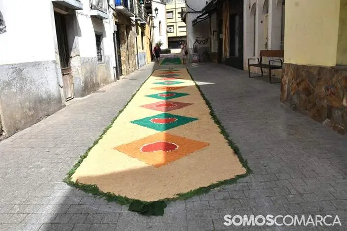 somoscomarca_20260607_obarco_alfombrascorpus (3)