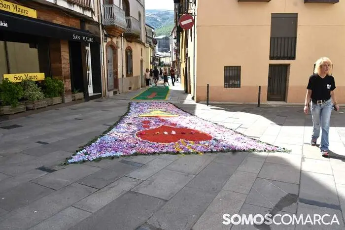 somoscomarca_20260607_obarco_alfombrascorpus (1)