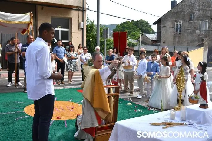 somoscomarca_20260614_viloira_fiestas_octavadecorpus_procesion (14)